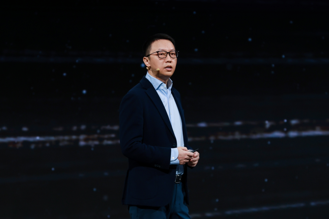 阿里云云栖大会官方现场照片