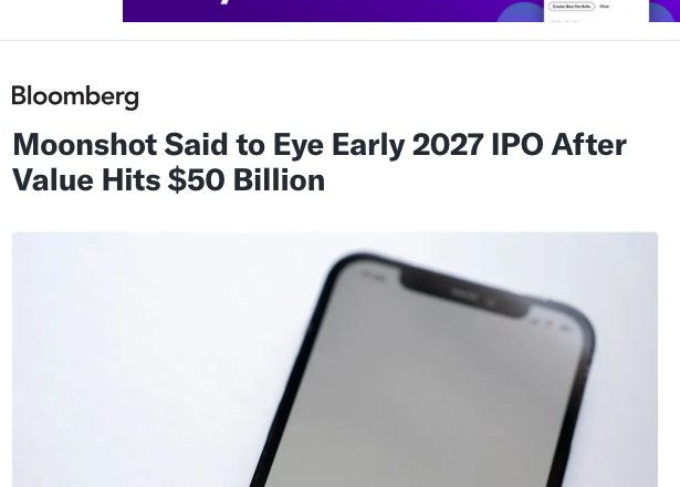 Yahoo页面实际裁图保留Bloomberg、Moonshot估值与IPO标题及Kimi（原始素材，视频静音）